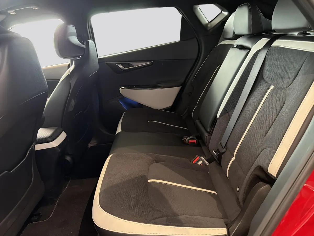 GT-Line Business Edition 84 kWh | LED-Matrix | GT-Line design | Stoelventilatie voorstoelen |