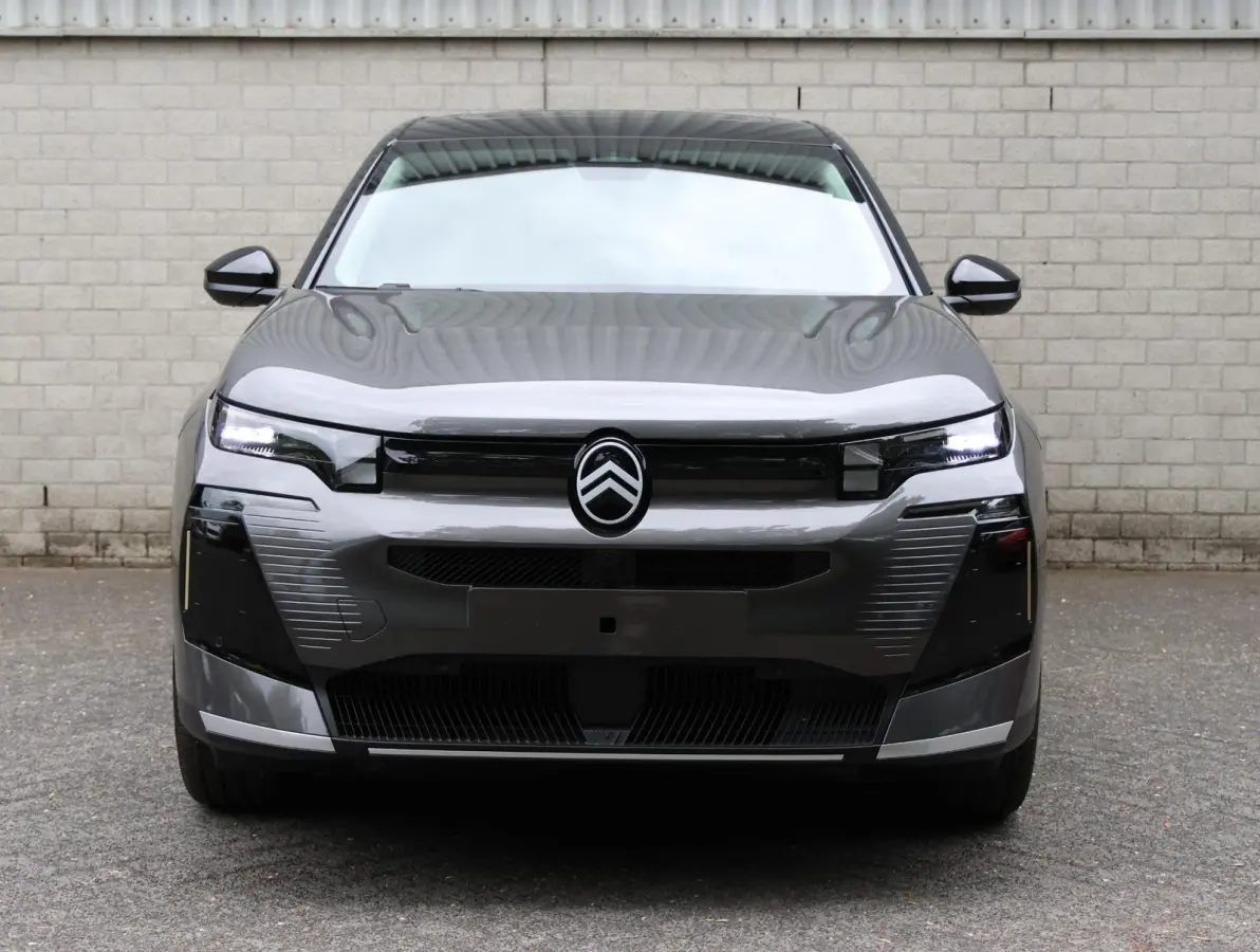 1.6 Plug-In Hybrid 195 Max | LUXE UITVOERING | SNEL RIJDEN