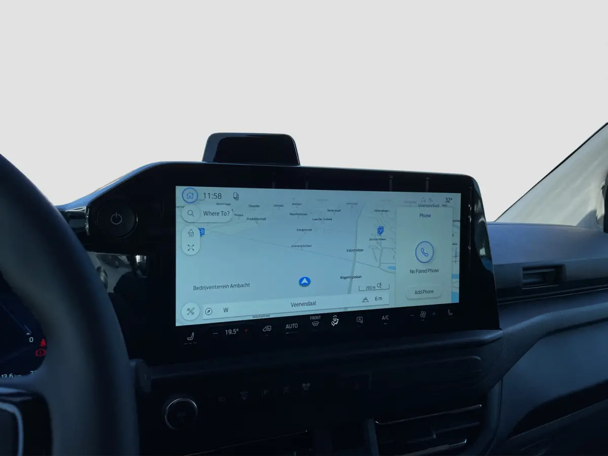 320 L1H1 Limited 71 kWh | Winterpack | Adap. Cruise Control | Trekhaak | Camera | | 13 polige trekhaak met Trailer Sway Control | 2 zitplaatsen rechtsvoor | 3-fase laadkabel mode 3 32A, 10 m