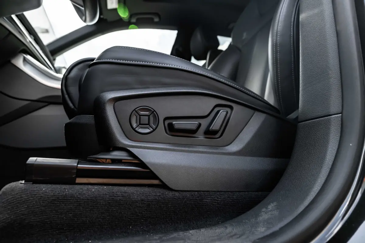 55 TFSI e quattro Pro Line S 394 PK | Trekhaak | Panoramadak | Geheugen stoelen | Head-up