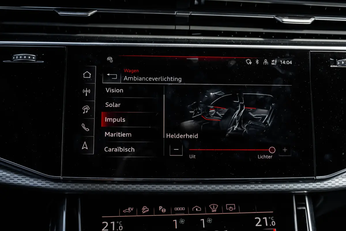 55 TFSI e quattro Pro Line S 394 PK | Trekhaak | Panoramadak | Geheugen stoelen | Head-up