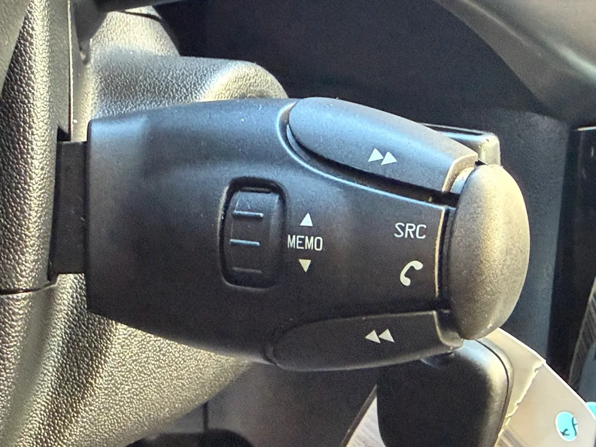 1.2 PureTech Feel Edition|2e Eigenaar|Navi|Climate|Cruise|PDC|LMV|ElektrischeRamen|Bleutooth|Isofix|DealerOnderhouden|