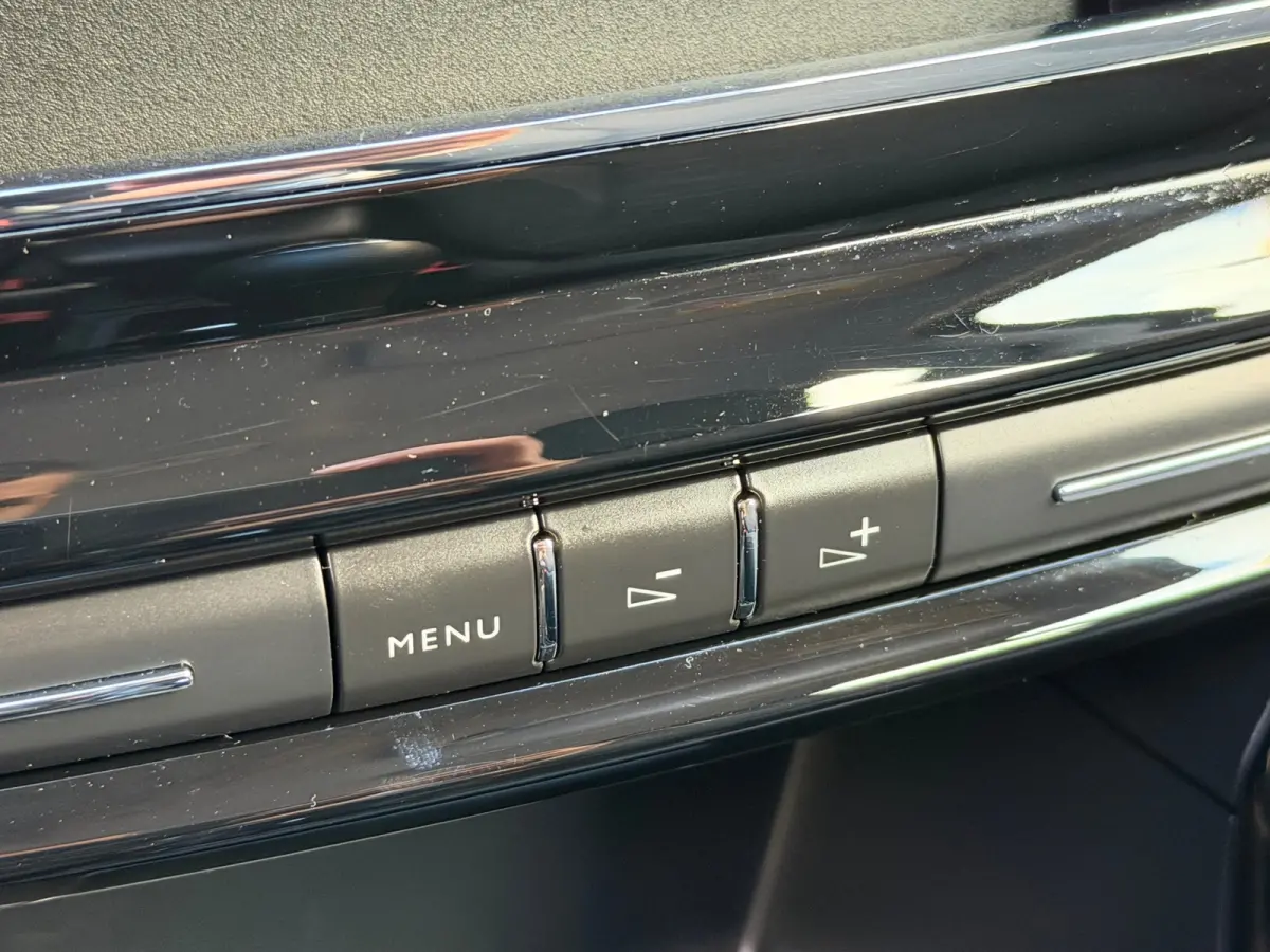 1.2 PureTech Feel Edition|2e Eigenaar|Navi|Climate|Cruise|PDC|LMV|ElektrischeRamen|Bleutooth|Isofix|DealerOnderhouden|