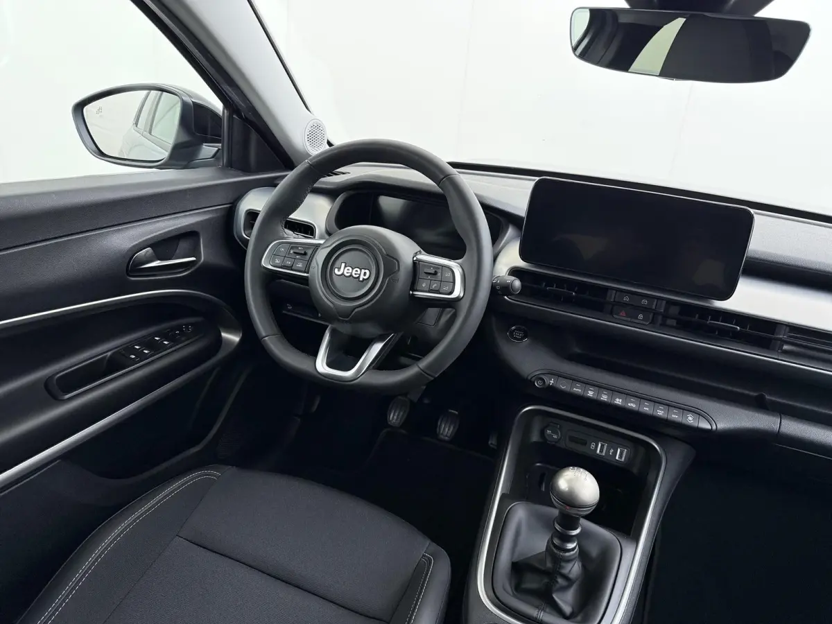 Summit 100pk | Navigatie via Apple Carplay en Android auto | Camera achter | cruise control | Lichtmetalen velgen | Automatische airco
