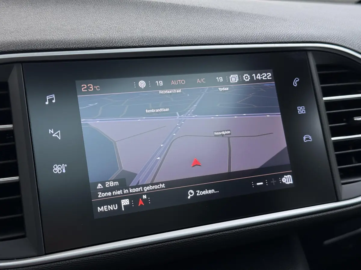 Blue Lease Executive 110pk | Trekhaak | Navigatie | Automatische airco | Cruise control | Parkeersensoren achter | Lichtmetalen velgen | Apple Carplay en Android auto
