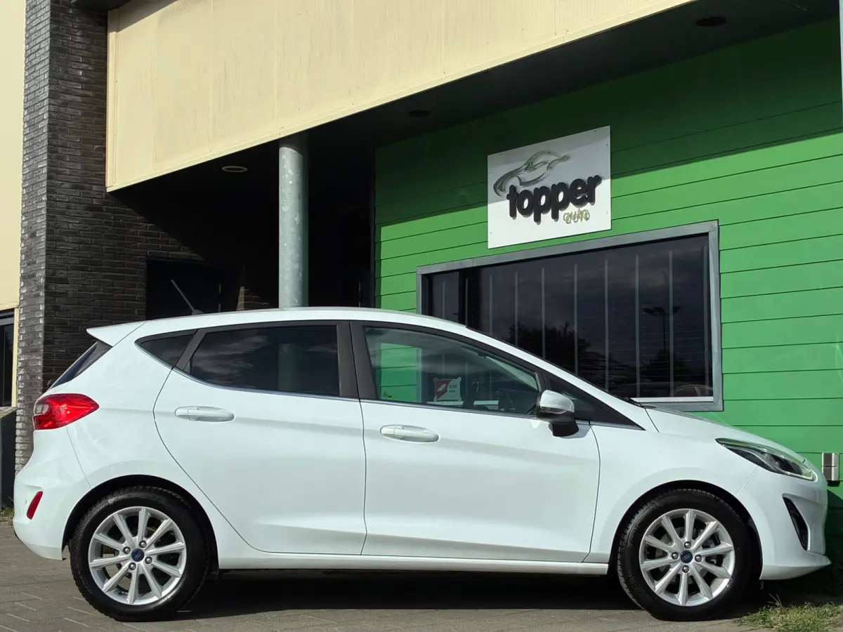 1.0 EcoBoost Titanium|Automaat|Navigatie|CruiseControl|Climatronic|PDC|