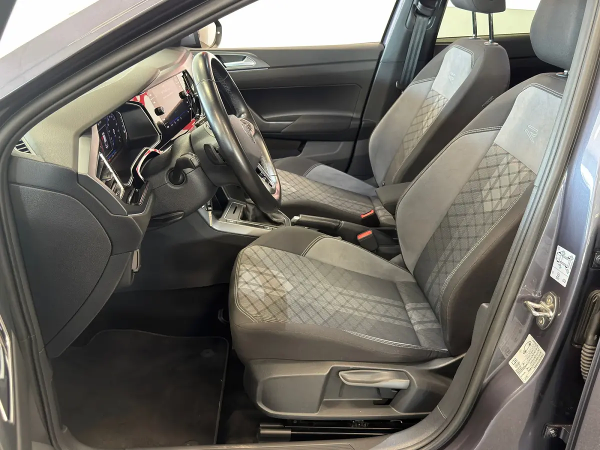 1.0 TSI R-LINE| PANORAMADAK | LED | VR-COCKPIT | CRUISE