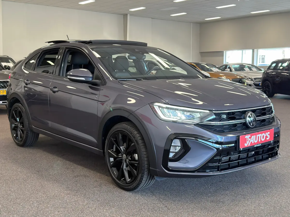 1.0 TSI R-LINE| PANORAMADAK | LED | VR-COCKPIT | CRUISE