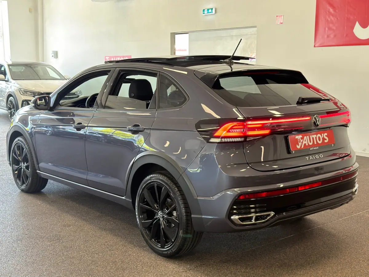 1.0 TSI R-LINE| PANORAMADAK | LED | VR-COCKPIT | CRUISE