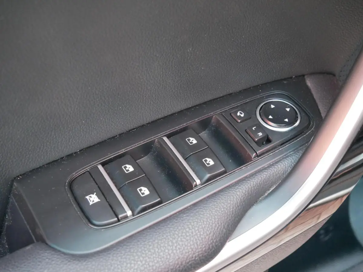 1.6 GDi PHEV DynamicPlusLine Dealer onderhouden| Top staat