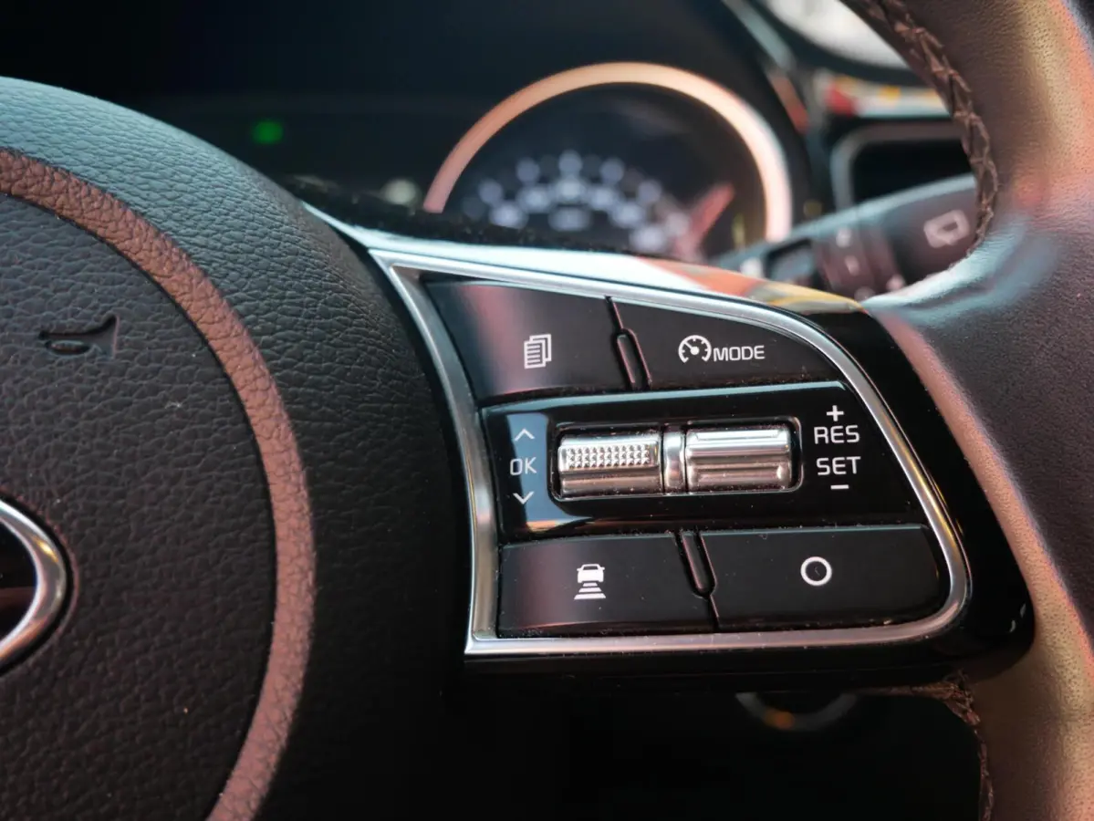 1.6 GDi PHEV DynamicPlusLine Dealer onderhouden| Top staat