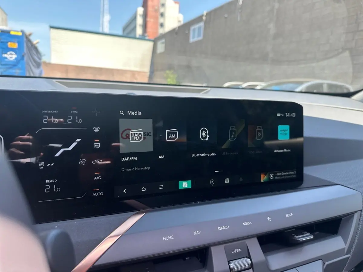 Plus Advanced 81.4 kWh | NIEUWE AUTO | Panorama dak | geventileerde stoelen | leder |