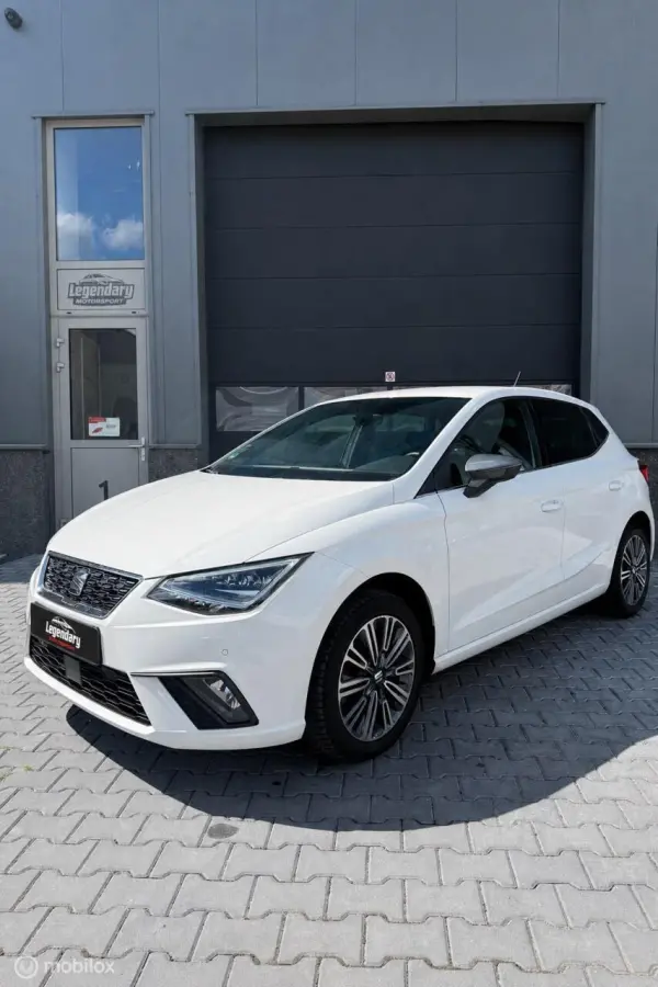 1.0 TSI Excellence|CarPlay|Adap. Cruise|Stoelverw