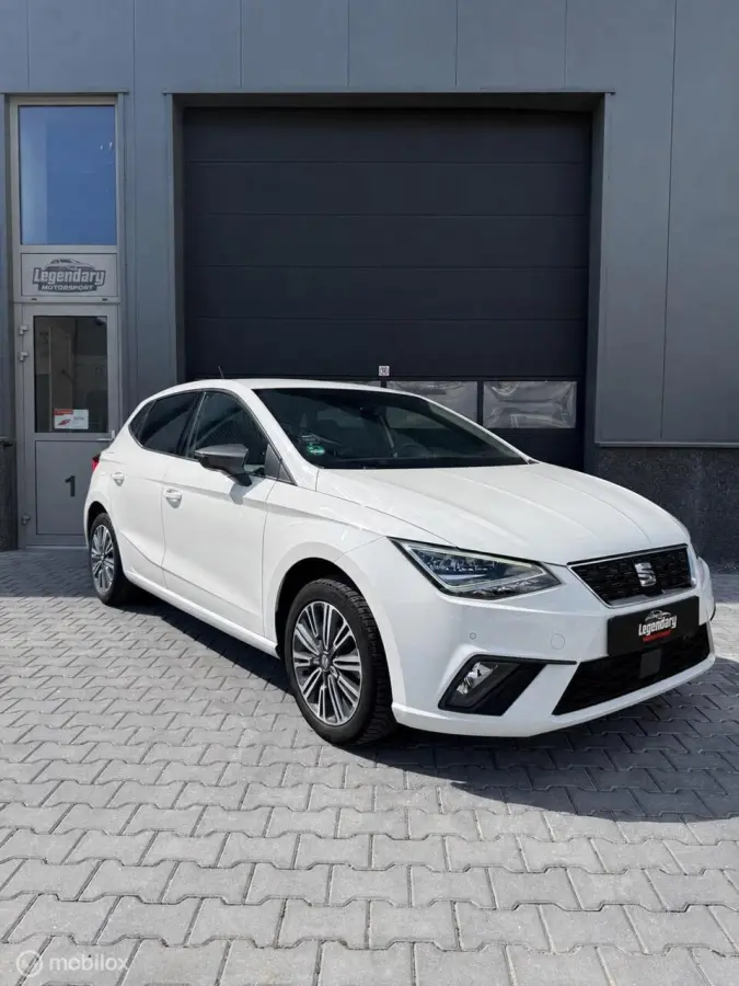 1.0 TSI Excellence|CarPlay|Adap. Cruise|Stoelverw