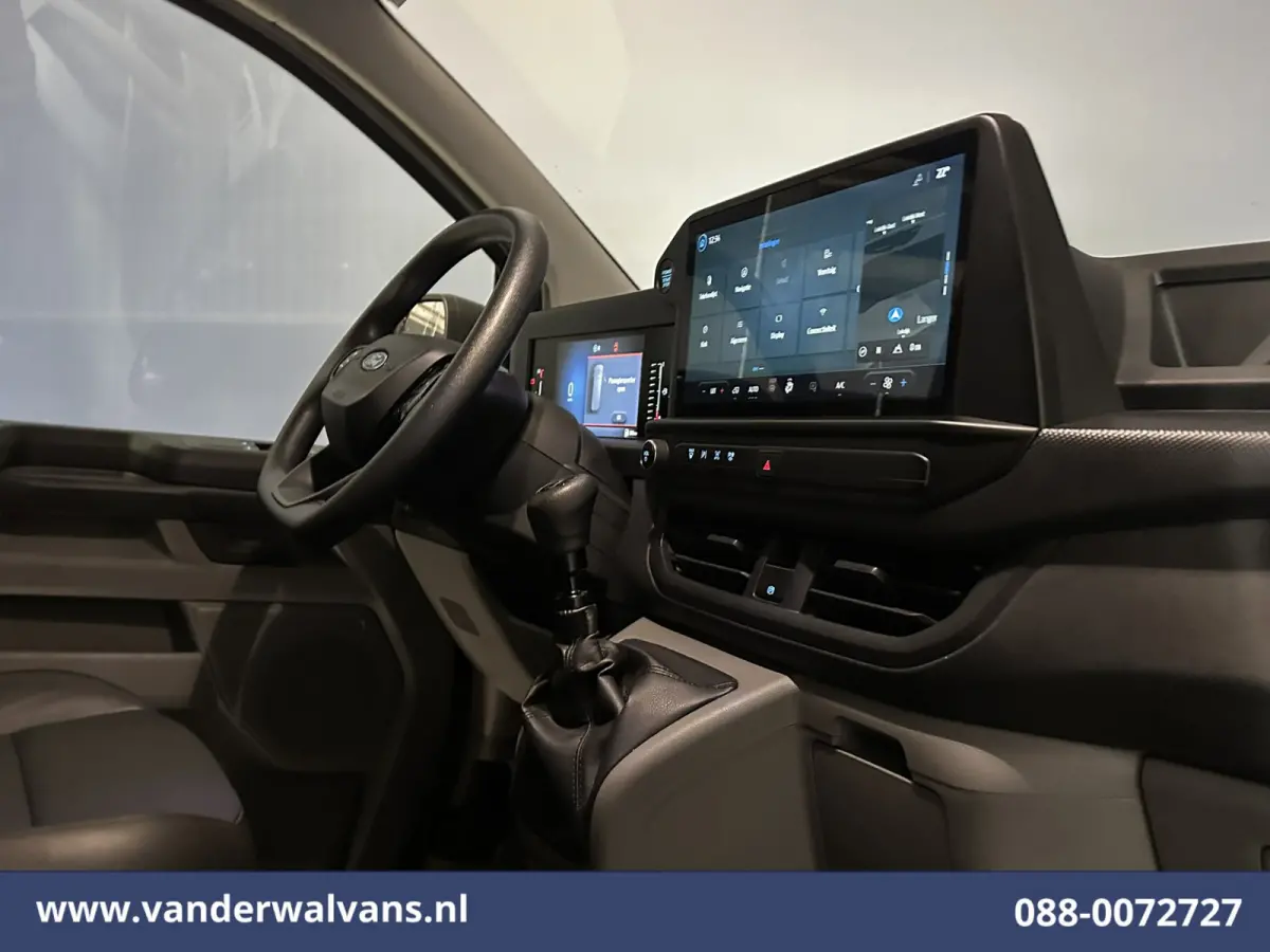 2.0 TDCI 136pk L2H1 Euro6 Airco | Camera | Navigatie | Apple Carplay | LED | Cruisecontrol Android Auto, 2800kg trekhaak, Parkeersensoren, Verwarmde voorruit, Bijrijdersbank