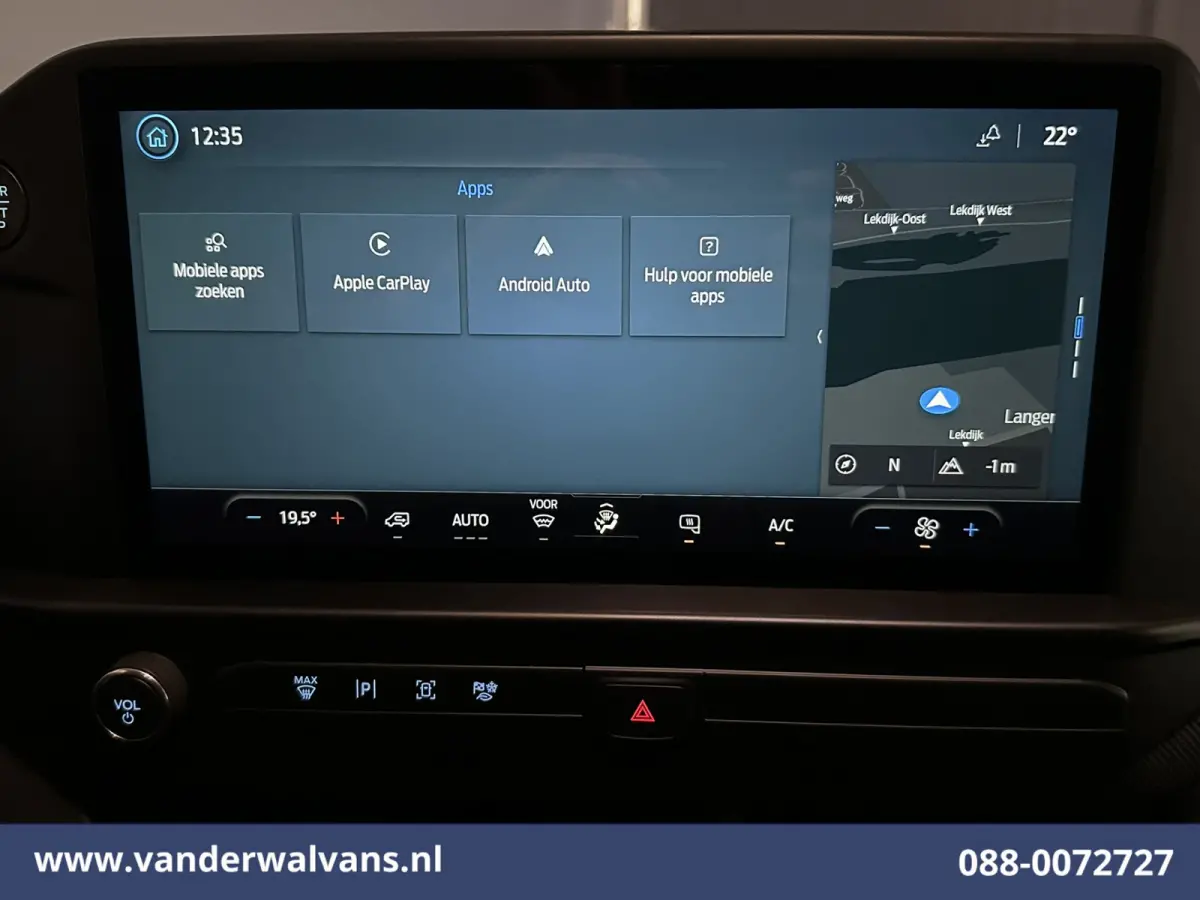2.0 TDCI 136pk L2H1 Euro6 Airco | Camera | Navigatie | Apple Carplay | LED | Cruisecontrol Android Auto, 2800kg trekhaak, Parkeersensoren, Verwarmde voorruit, Bijrijdersbank