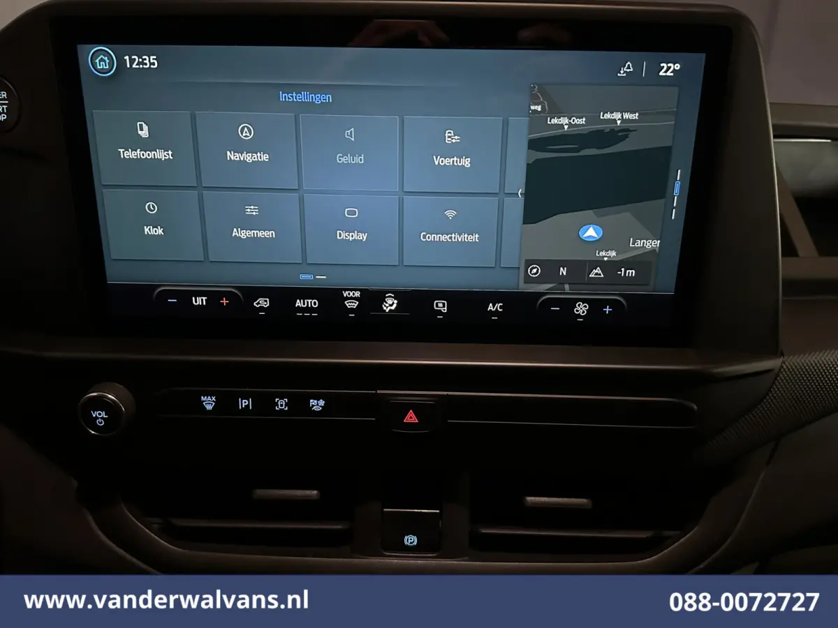 2.0 TDCI 136pk L2H1 Euro6 Airco | Camera | Navigatie | Apple Carplay | LED | Cruisecontrol Android Auto, 2800kg trekhaak, Parkeersensoren, Verwarmde voorruit, Bijrijdersbank
