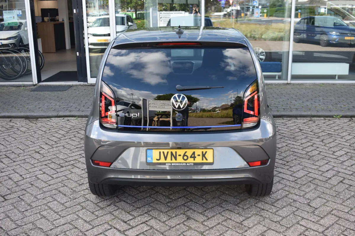 83PK Style CCS | CLIMATECONTROL | CAMERA | 15 INCH | STOEL + VOORRAAM VERW. | LED