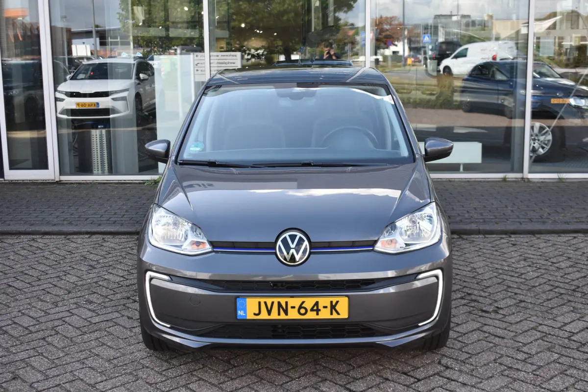83PK Style CCS | CLIMATECONTROL | CAMERA | 15 INCH | STOEL + VOORRAAM VERW. | LED