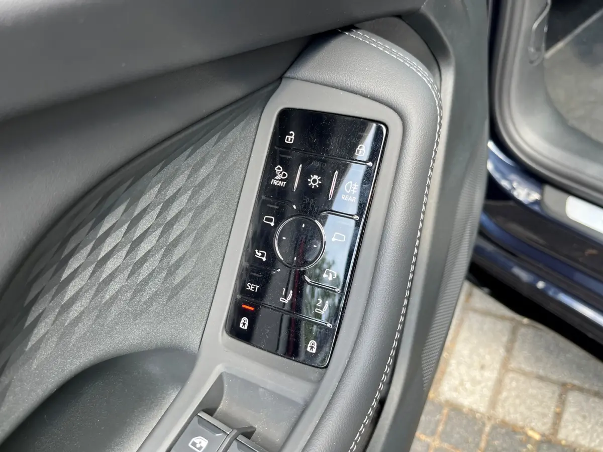 Limousine 2.0 quattro S edition Competition | 367 PK competition | Stoelventilatie | Demperregeling | Head-up | B&O | 20 inch | Panoramadak |