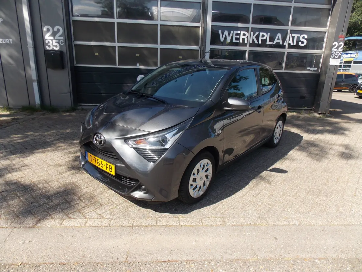 1.0 VVT-i x-otic Automaat Airco Camera Elek Pakket 5Deurs 2022bj GARANTIE