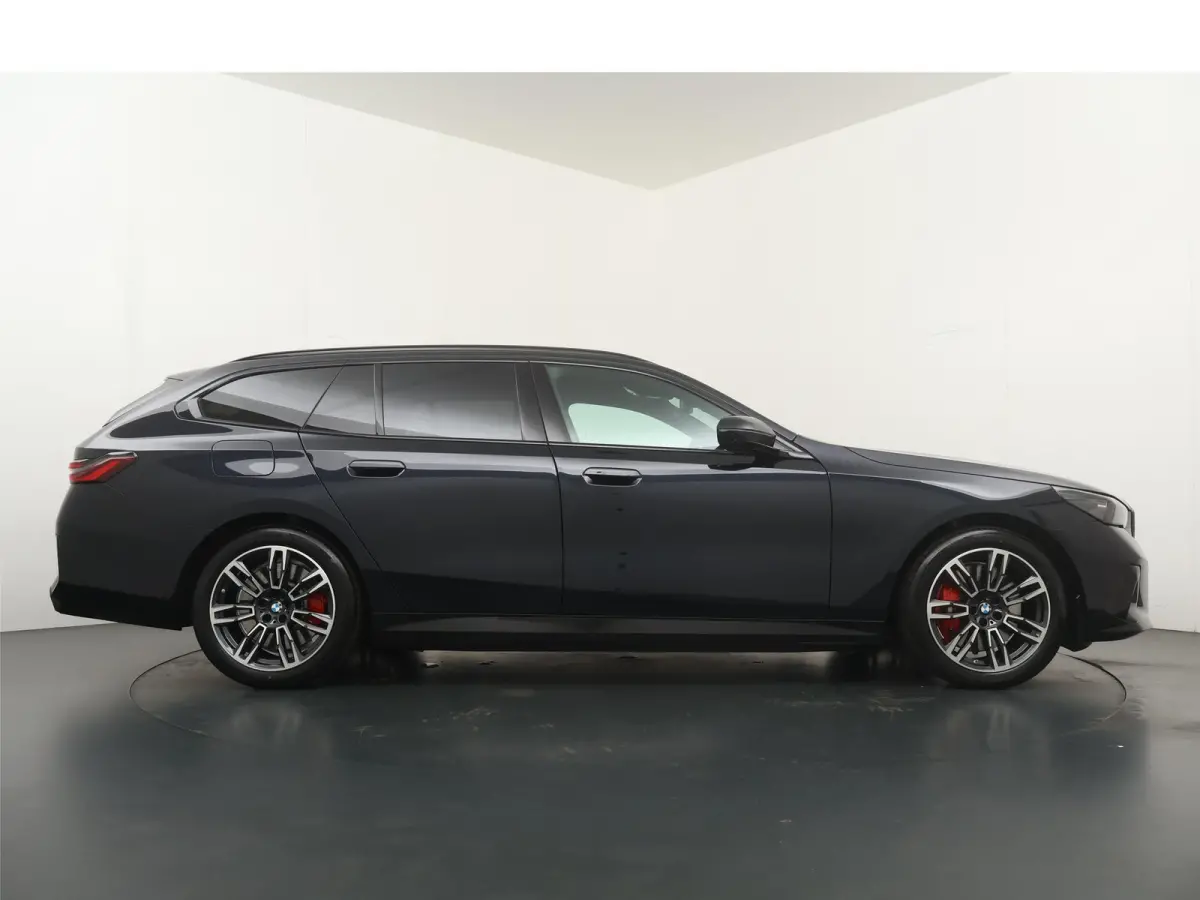 550e xDrive M Sport Pro | SoH 100% | Panoramadak | Trekhaak | Bowers &Wilkins | Driving Assistant Professional
