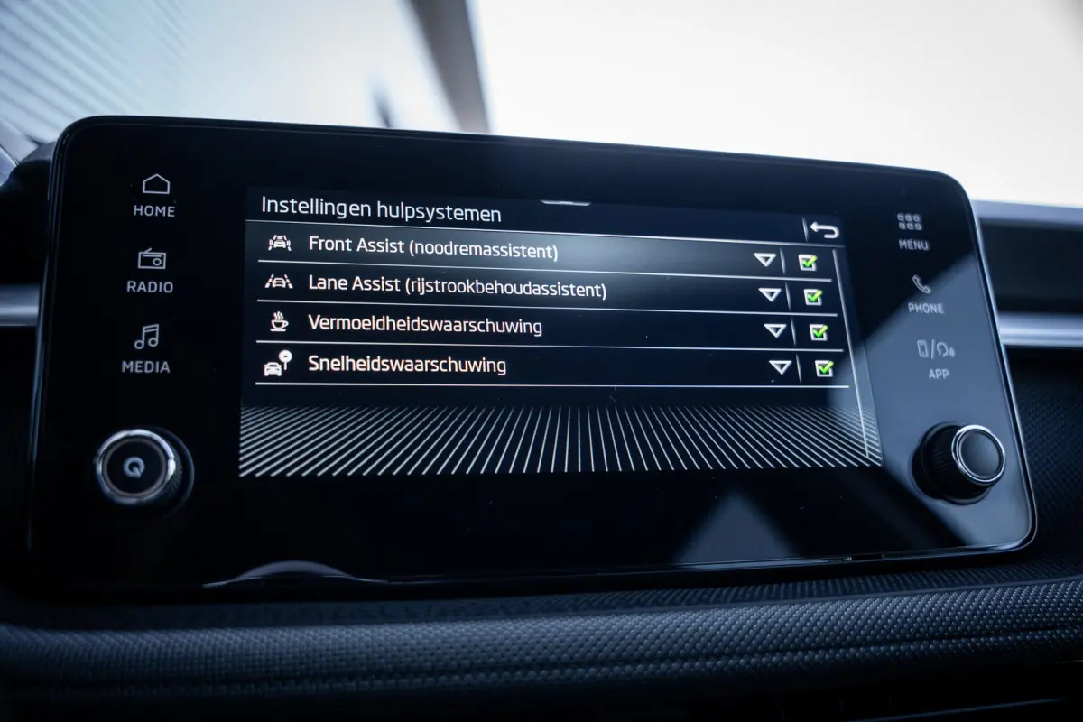 1.0 TSI Selection | Airco | Apple Carplay/Android Auto|telefoonintegratie premium | Cruise control