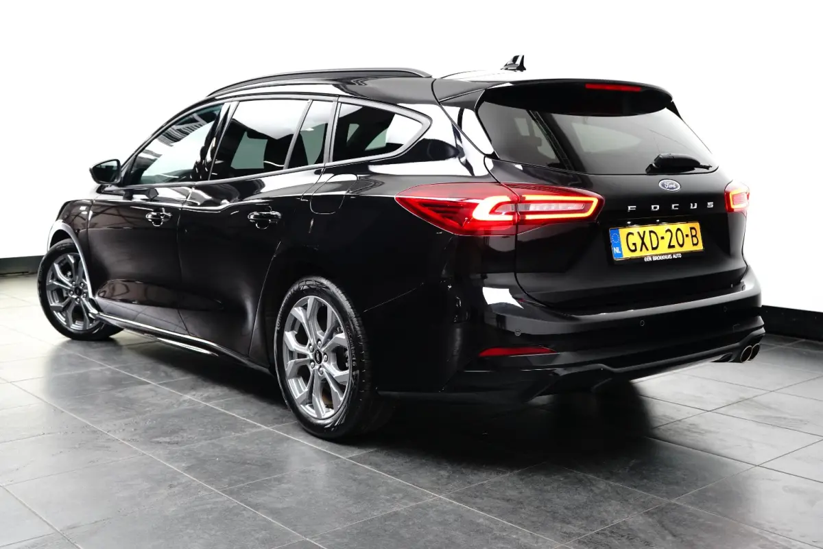 1.0 EcoBoost Hybrid ST Line | Cruise Control | Winterpack | Parkeersensoren Voor/Achter | Apple Carplay/Android Auto | Lichtmetalen velgen | Apple Carplay/Android Auto|telefoonintegratie pre
