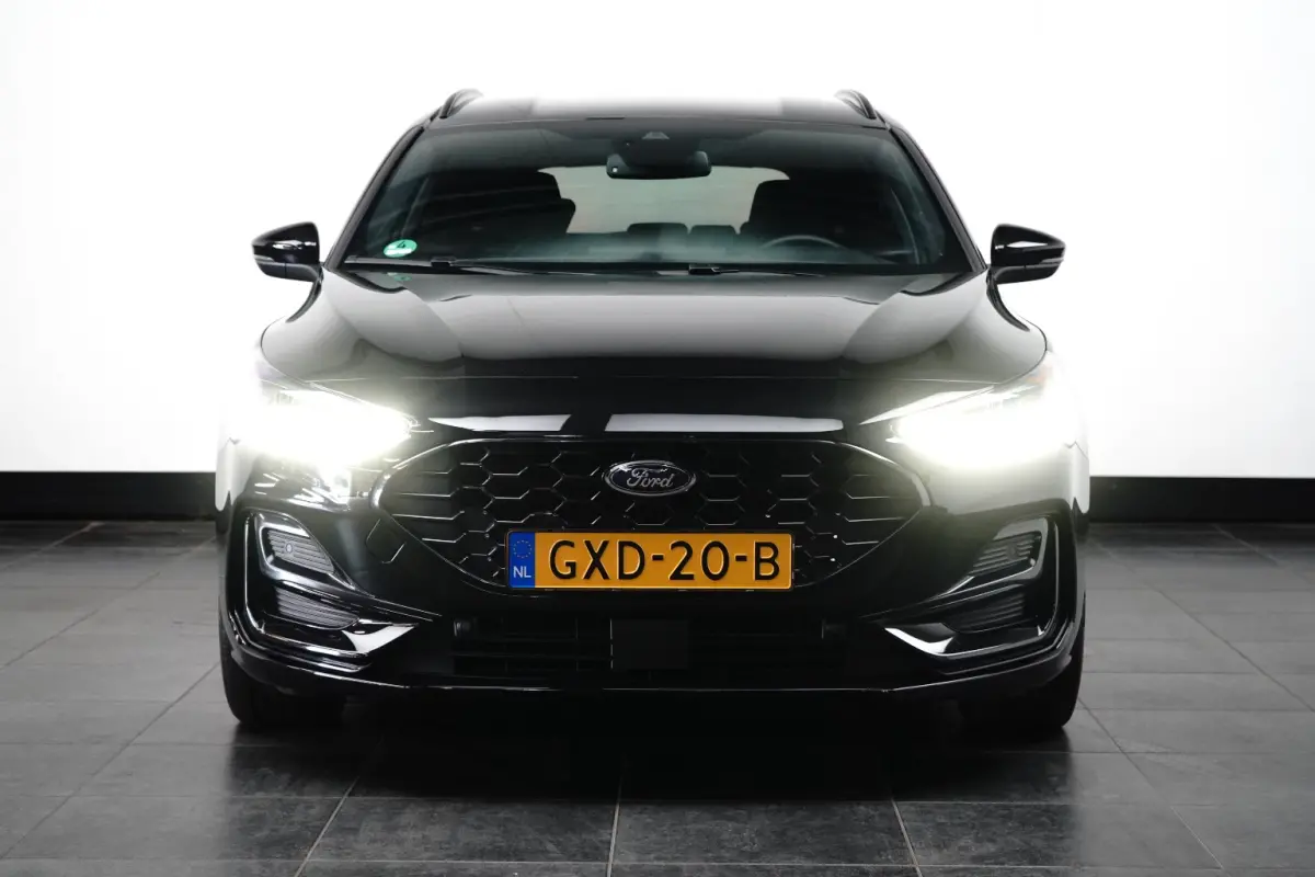 1.0 EcoBoost Hybrid ST Line | Cruise Control | Winterpack | Parkeersensoren Voor/Achter | Apple Carplay/Android Auto | Lichtmetalen velgen | Apple Carplay/Android Auto|telefoonintegratie pre