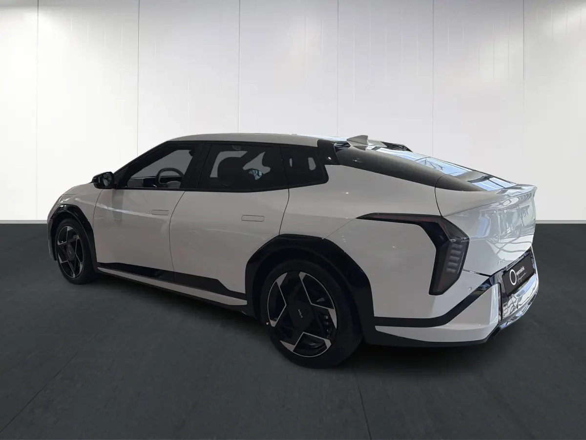 GT-Line Business Edition 81.4 kWh | Stoel- en stuurwielverwarming | Adaptieve Cruisecontrol | Privacy glass | Achteruitrijcamera | Elektrisch verstelbare voorstoelen |