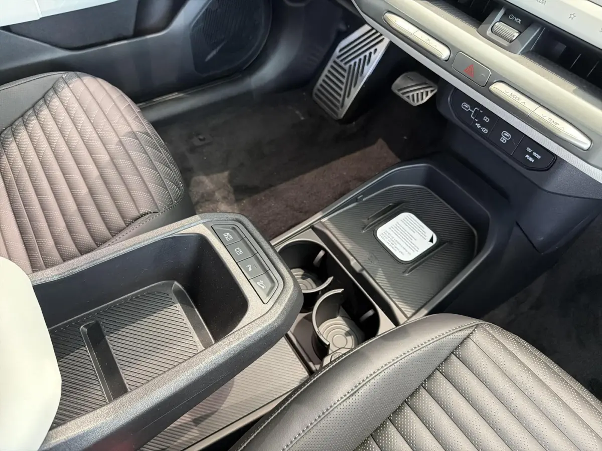 GT-Line Business Edition 81.4 kWh | Stoel- en stuurwielverwarming | Adaptieve Cruisecontrol | Privacy glass | Achteruitrijcamera | Elektrisch verstelbare voorstoelen |