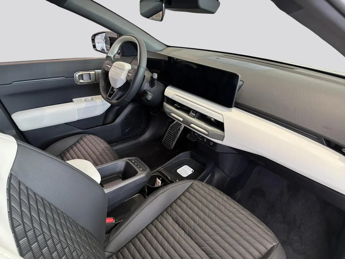 GT-Line Business Edition 81.4 kWh | Stoel- en stuurwielverwarming | Adaptieve Cruisecontrol | Privacy glass | Achteruitrijcamera | Elektrisch verstelbare voorstoelen |