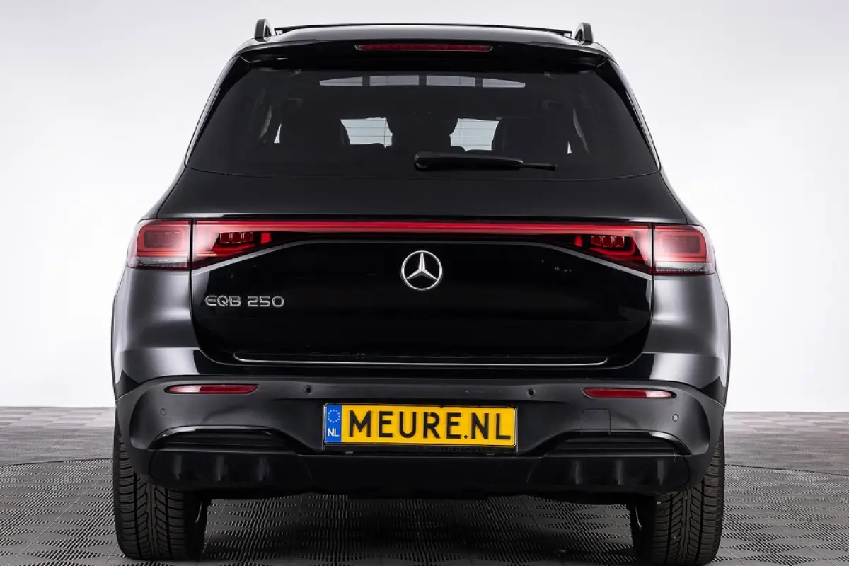 250 AMG Line 67kwh 7-PERSOONS | PANORAMA | AMBIENT LIGHT | SOH:99,4% | !