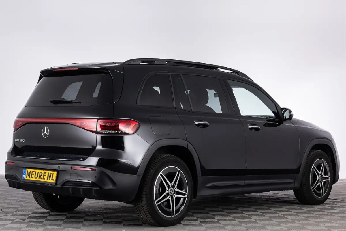 250 AMG Line 67kwh 7-PERSOONS | PANORAMA | AMBIENT LIGHT | SOH:99,4% | !
