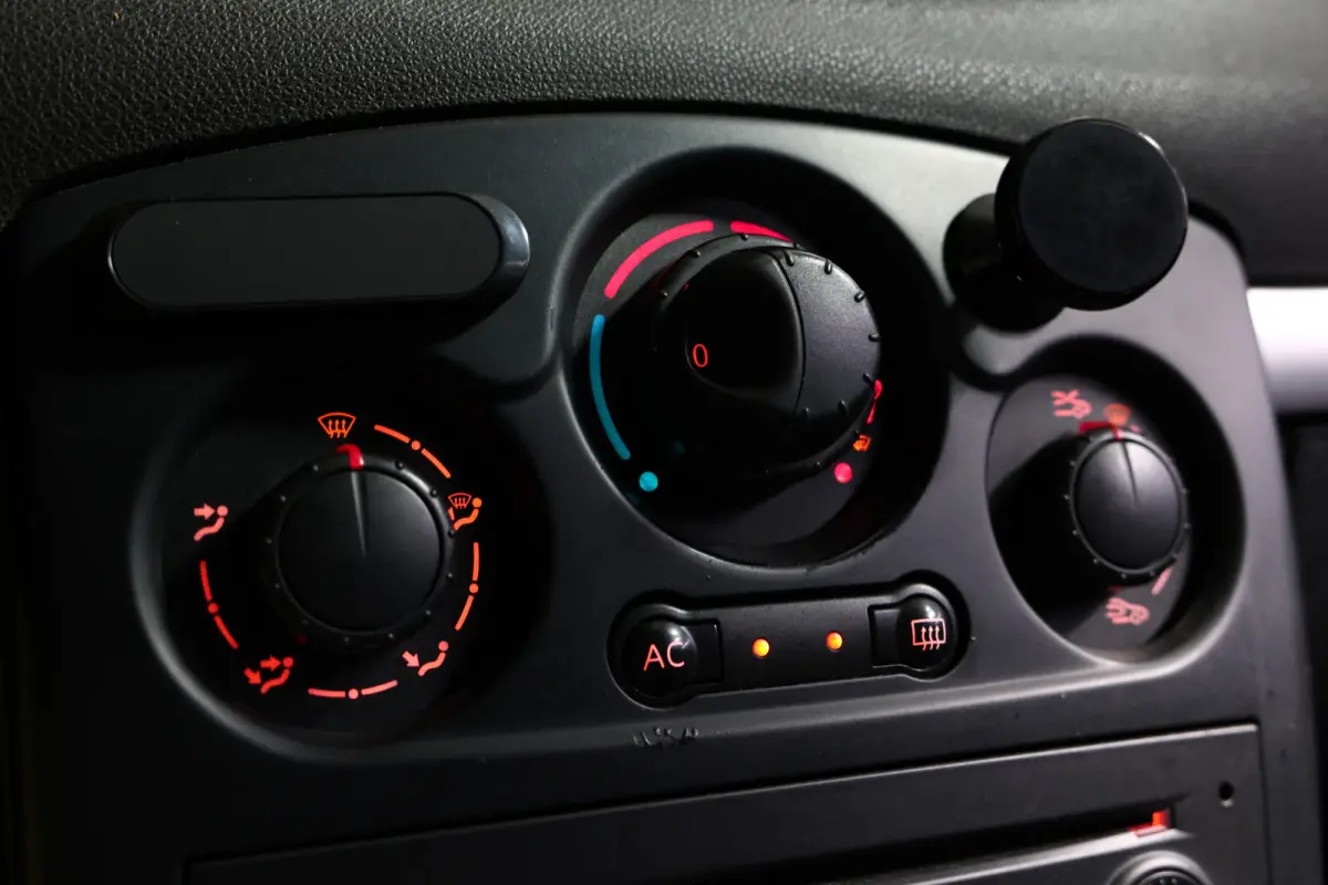 1.2 TCE Collection CRUISE AIRCO "09
