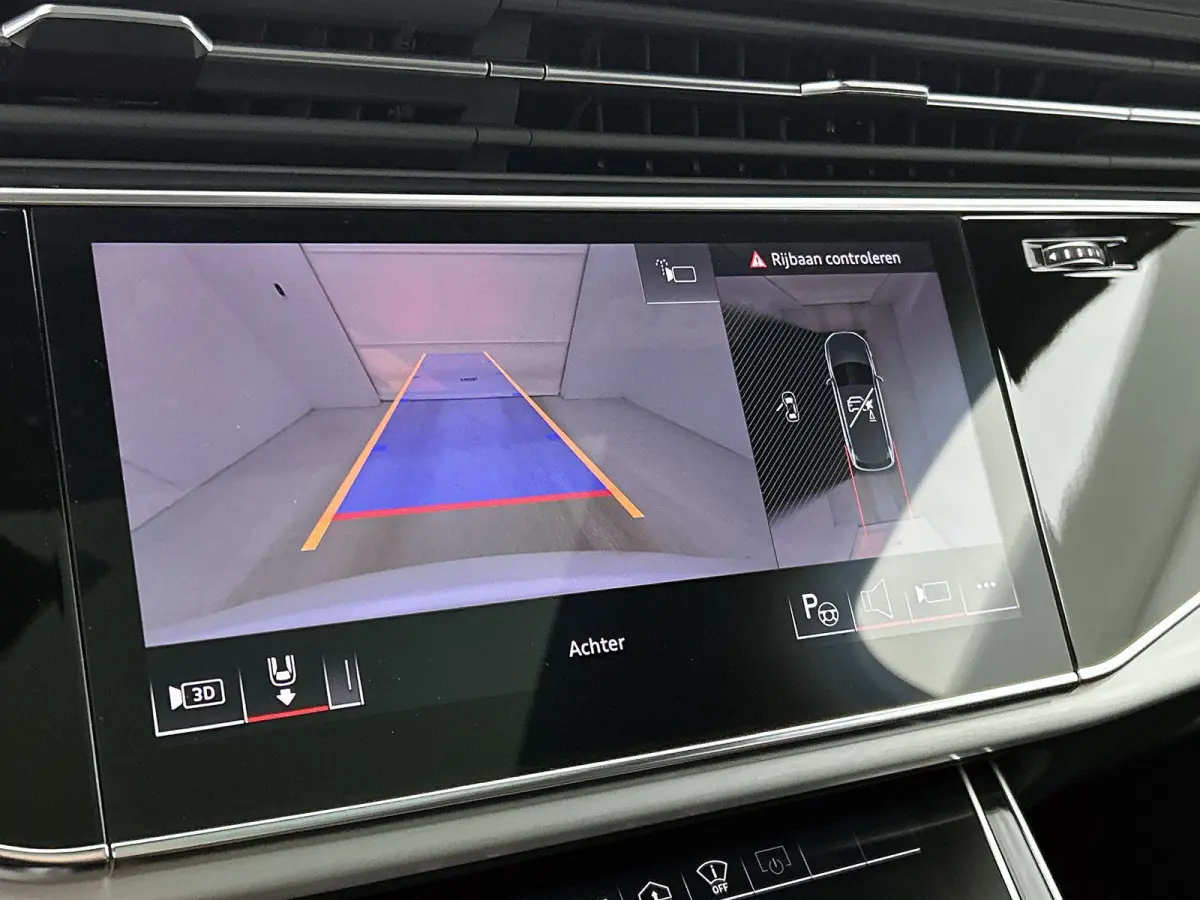 60 TFSI e quattro Pro Line S Competition 490 PK | Adaptive cruise control | Glazen panoramadak | Bang & Olufsen | Head-up display | Luchtvering | 360 graden camera | Alarm Klasse III | HD-ma