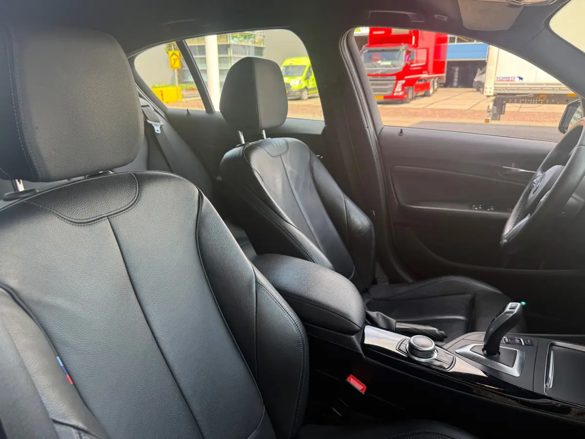 118i M Sport Lease Executive