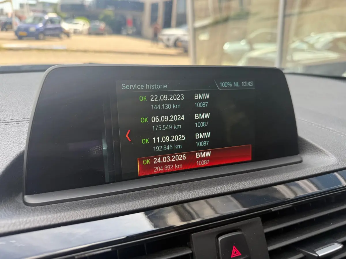 118i M Sport Lease Executive