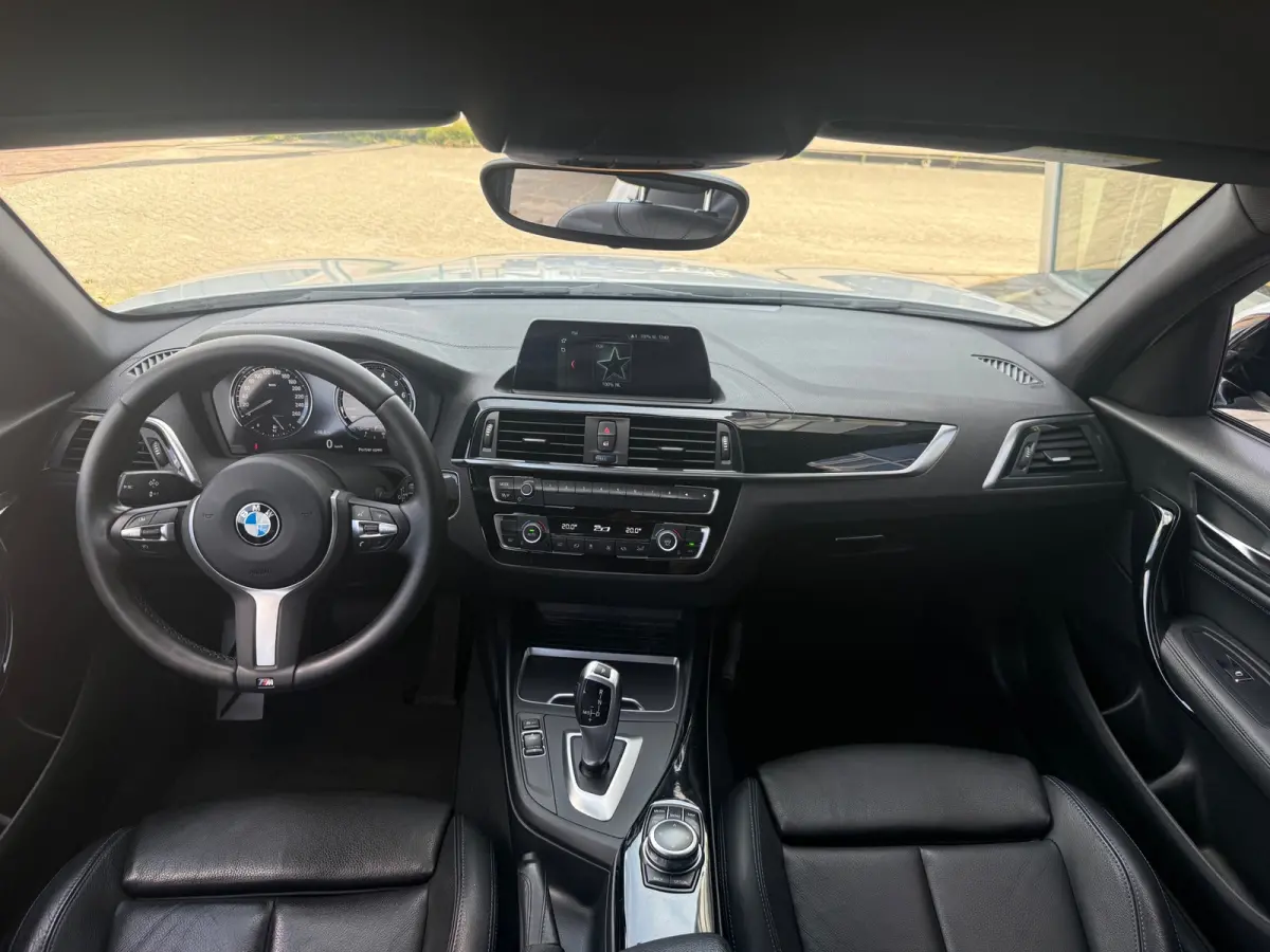 118i M Sport Lease Executive