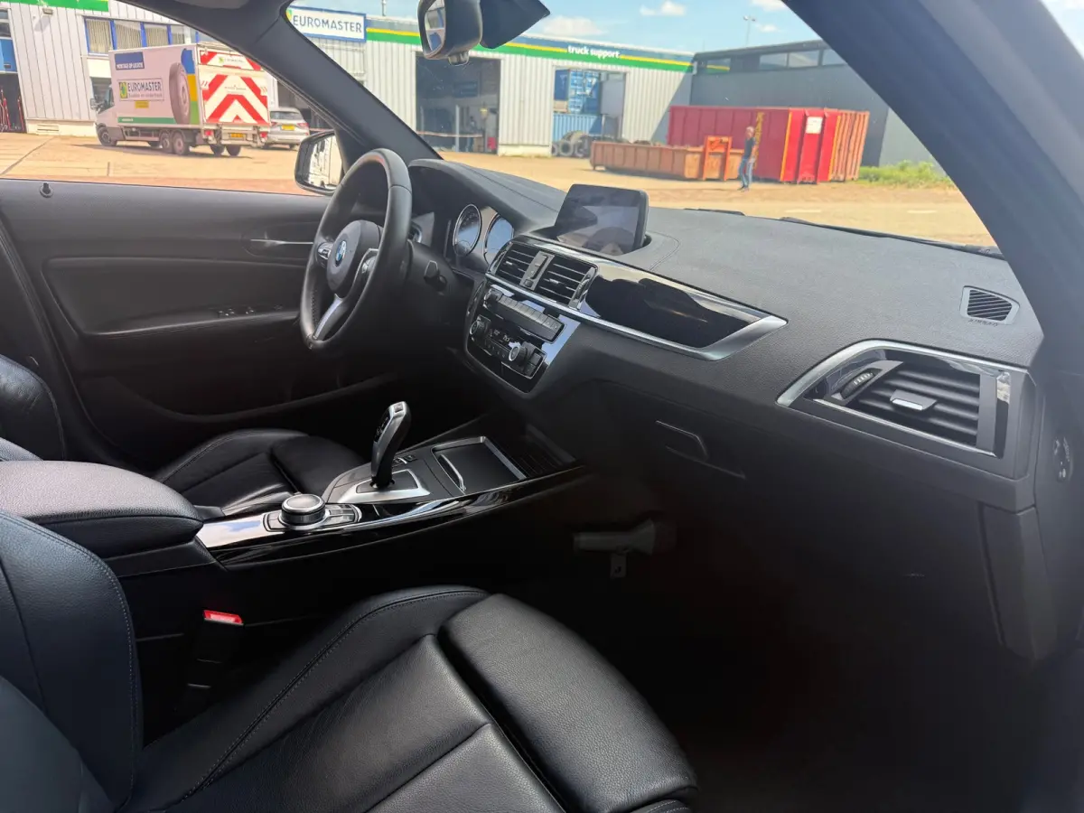 118i M Sport Lease Executive