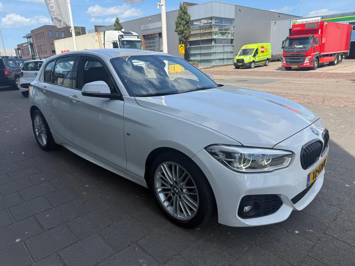 118i M Sport Lease Executive