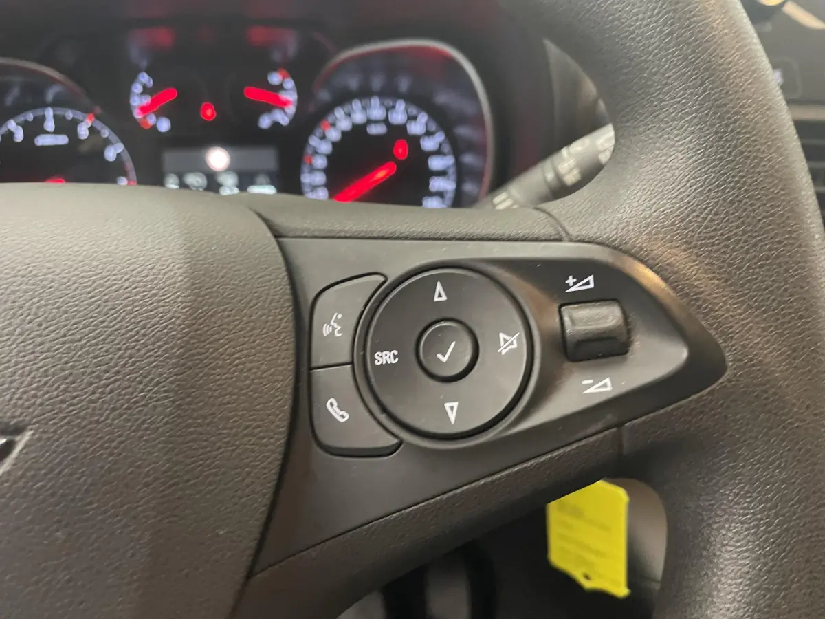 1.2 Turbo L2H1 110 pk 7persoons Life Airco Cruise Control DAB