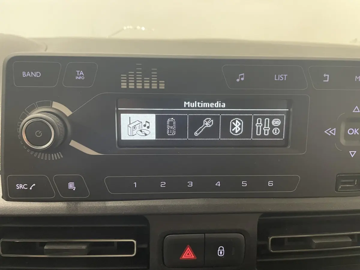 1.2 Turbo L2H1 110 pk 7persoons Life Airco Cruise Control DAB