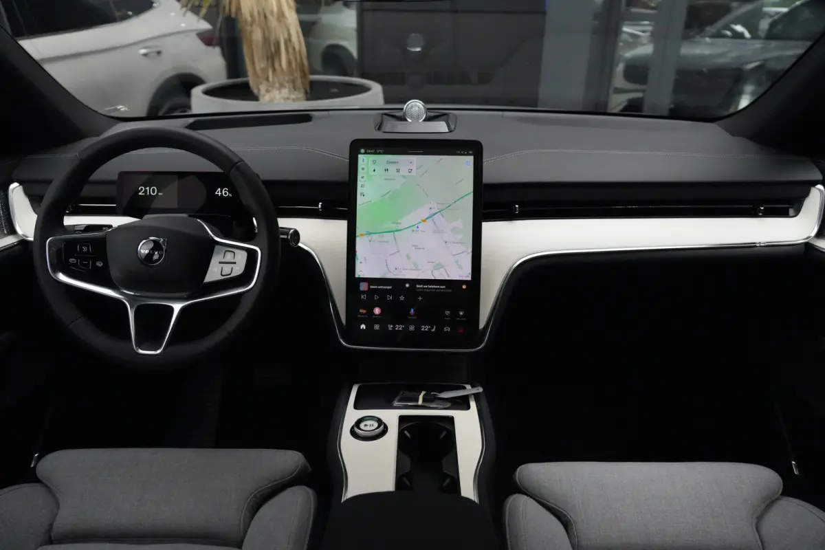Twin Motor Ultra 7p. | 408 PK | Panoramadak | Pilot Assist | Bowers & Wilkins | Volvo EX90 Twin Motor Ultra 7p. met elektrische aandrijving en 408 PK, voorzien van panoramadak, Bowers & Wilk