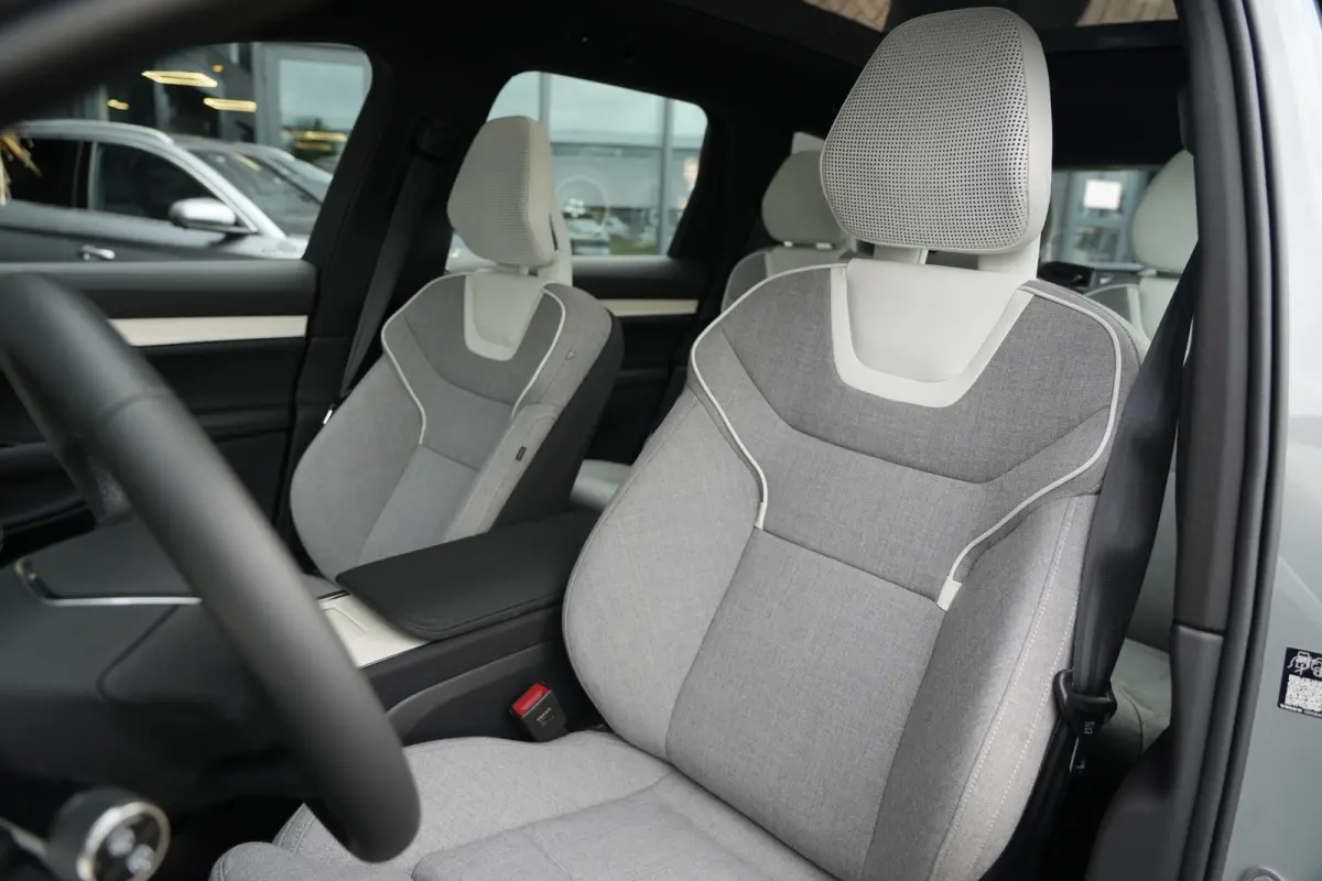 Twin Motor Ultra 7p. | 408 PK | Panoramadak | Pilot Assist | Bowers & Wilkins | Volvo EX90 Twin Motor Ultra 7p. met elektrische aandrijving en 408 PK, voorzien van panoramadak, Bowers & Wilk