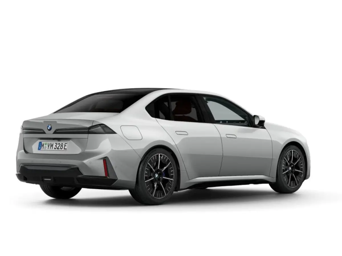50 xDrive First Edition | M Sportpakket | Innovation Pack | Digital Pack | Harman Kardon