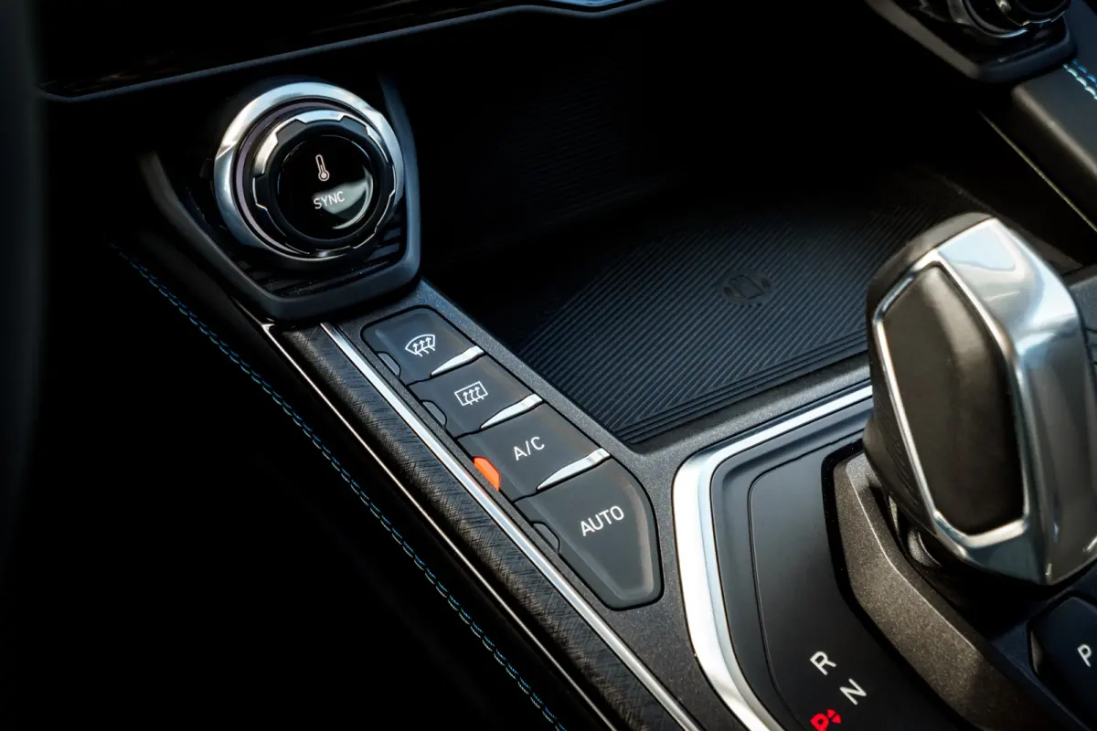1.5 Plug-in Hybrid 262 Pk I Trekhaak | Panoramadak I Adapt. Cruise | Full Map Navi I Carplay I 20 inch. LMV l 1e eigenaar