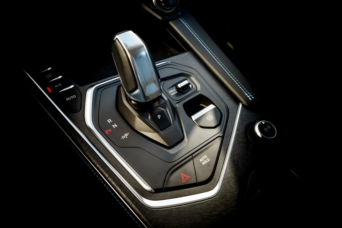 1.5 Plug-in Hybrid 262 Pk I Trekhaak | Panoramadak I Adapt. Cruise | Full Map Navi I Carplay I 20 inch. LMV l 1e eigenaar