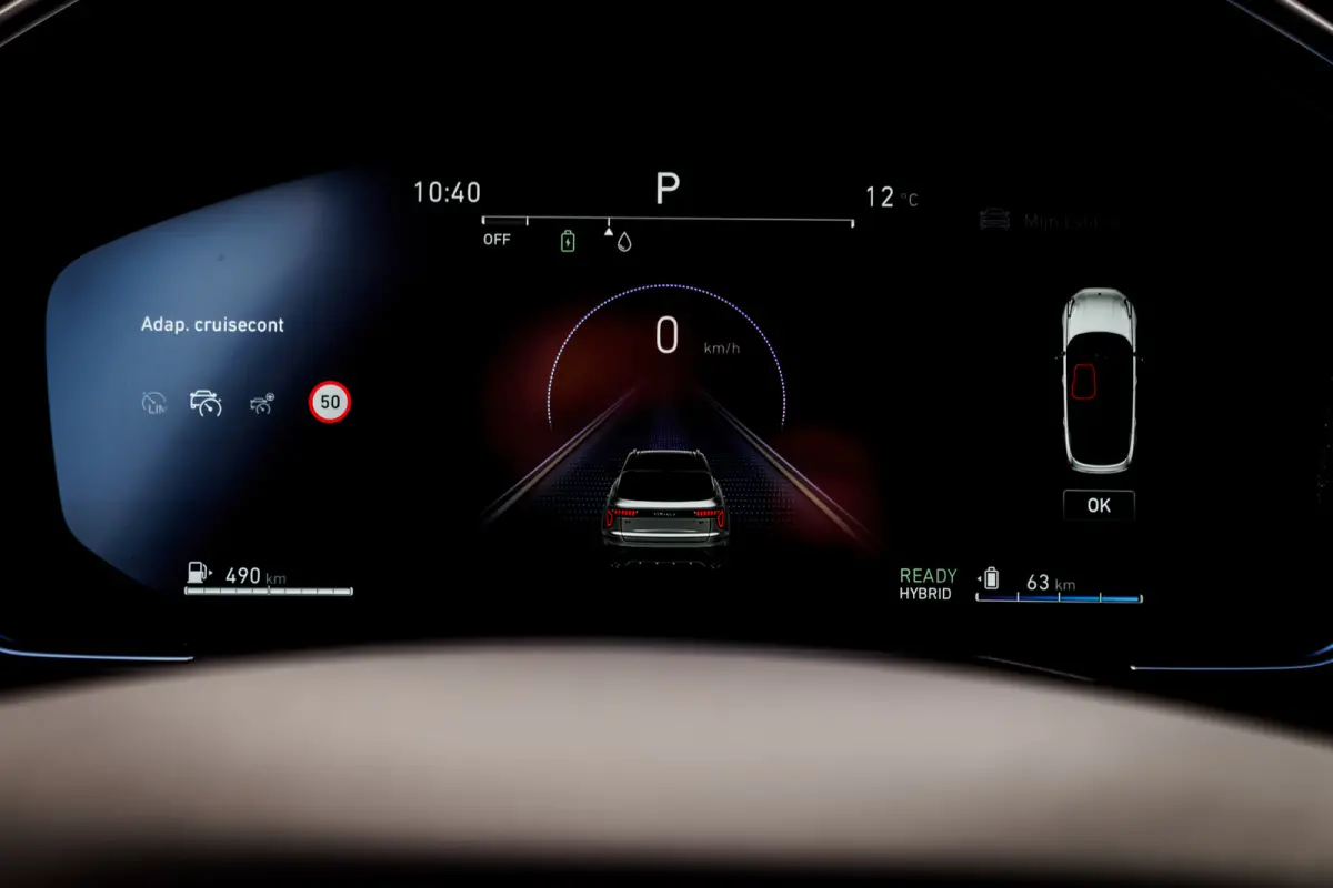 1.5 Plug-in Hybrid 262 Pk I Trekhaak | Panoramadak I Adapt. Cruise | Full Map Navi I Carplay I 20 inch. LMV l 1e eigenaar