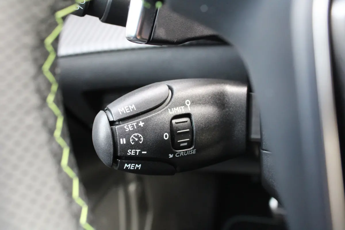 Hybrid 100 e-DCS6 GT | Automaat | Navigatie | Camera | Apple carplay | Mild Hybrid | Cruise Control